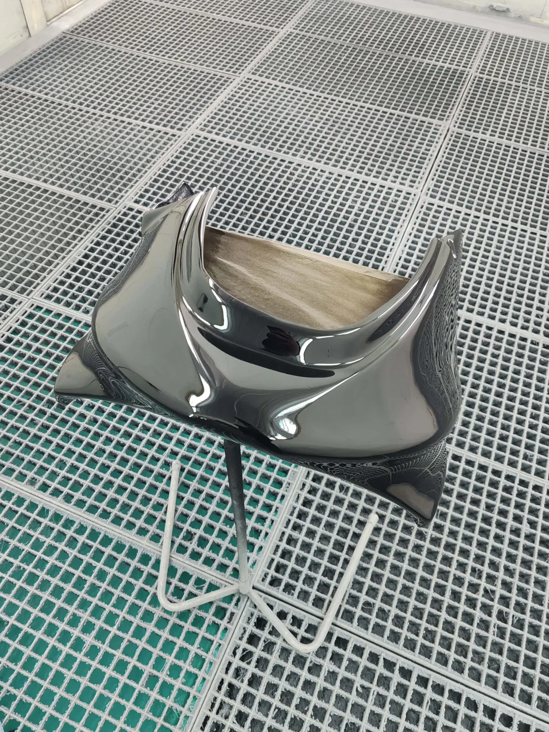 lustrage voiture cintre